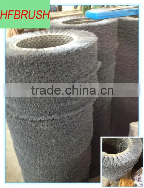 Wire abrasive brush roller