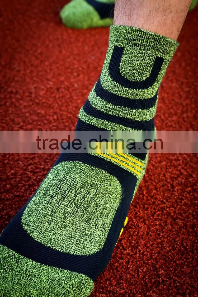 2016 Wholesale Men Sport Socks