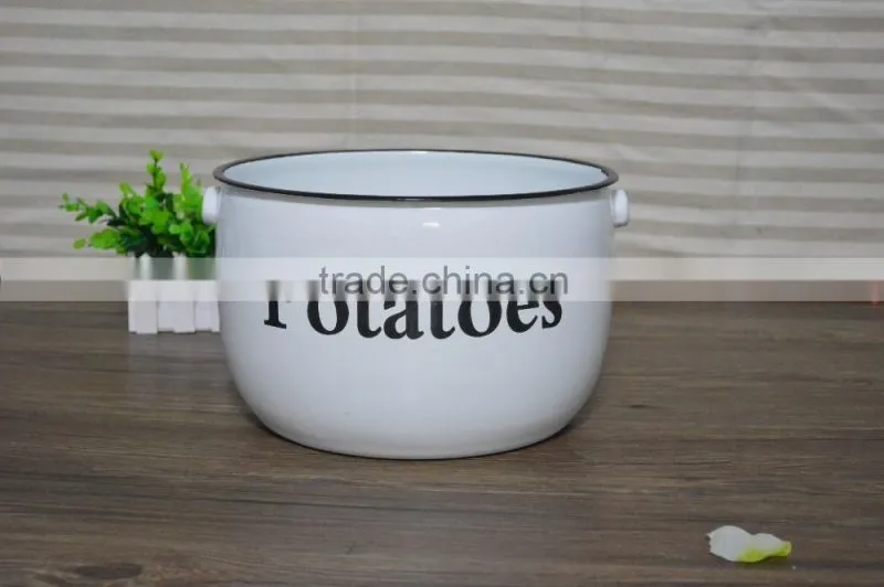 Enamel pot set
