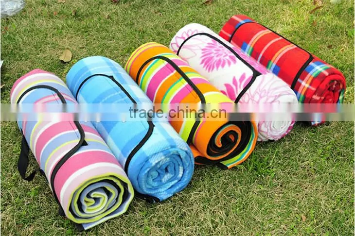 150x200cm Outdoor Foldable Beach Plaid Blanket Moistureproof Waterproof Baby Climb Plaid Blanket