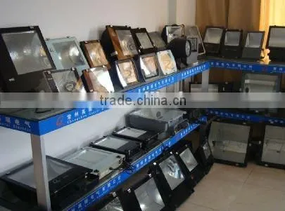 Hid flood light