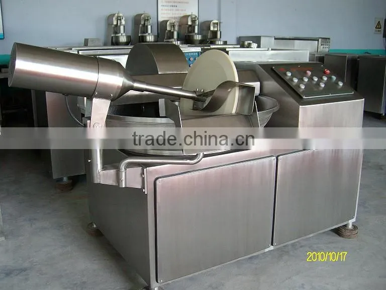 Meat cutting and blending machine