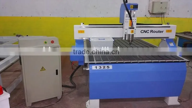 wood cnc router making for door and furniture/hot sale in US wood cnc router made by Jinan Biomass equipment machinery Co.,ltd