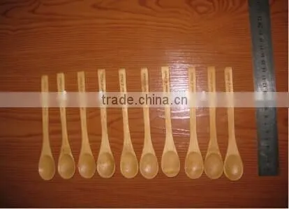 Producers directly wholesale all kinds of bamboo spoons