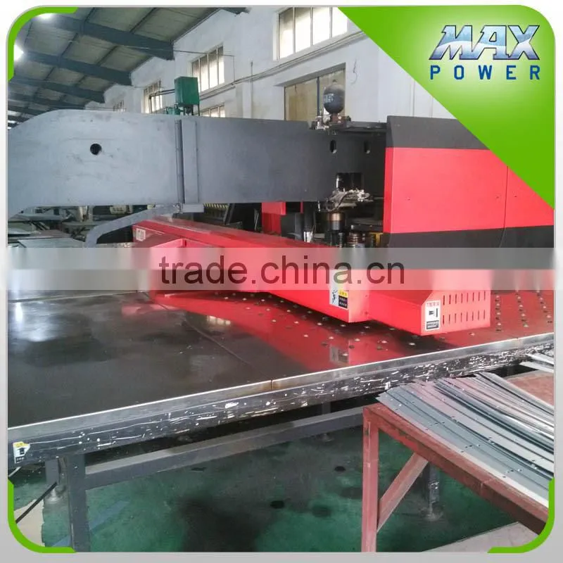 Greenhouse steel structure with Negative-Pressure Fan