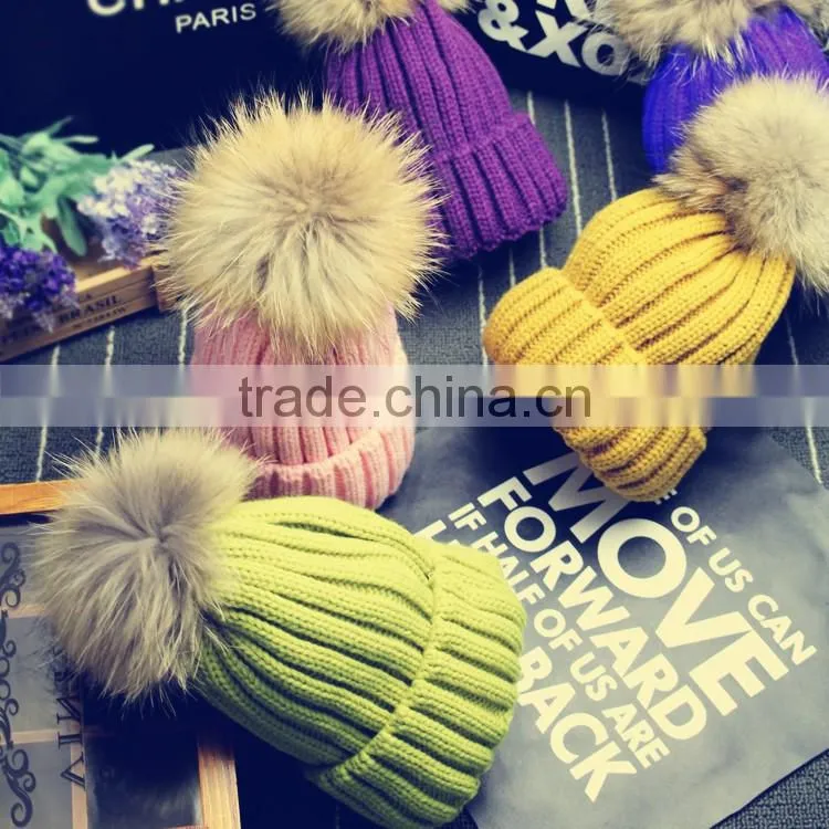 13 Colors Large 15cm Women Ball Hat Winter Real Raccoon Fur Pom Pom Knitted Beanie Skull Ski Cap Bobble Hat Pom Attached Hasp