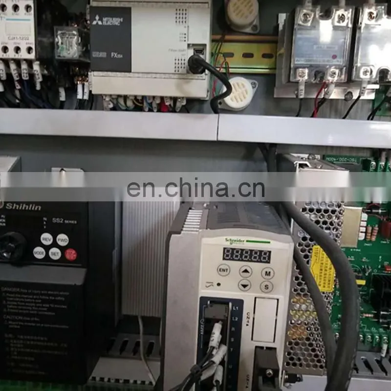 UTM420 Automatic Flatbed Pet laser label Die Cutting Machine, Flat bed hot stamping sticker punching press cutter