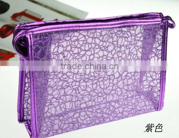 Free custom design elegant PVC clear cosmetic bags wholesale