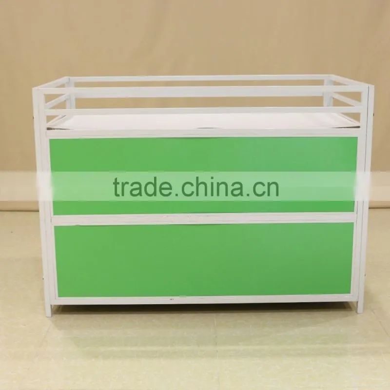 Durable display platform rack for shopping mall