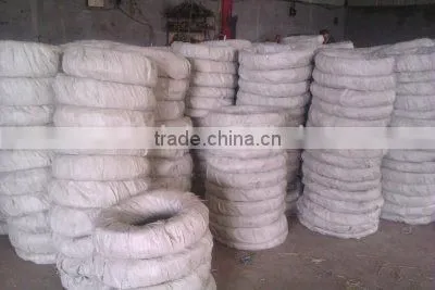 Guangzhou manufacture barbed wire roll price fence