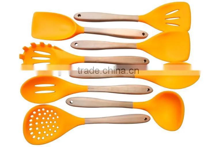 CK005 silicone slotted spoon, silicone slotted soup spoon with wooden handle