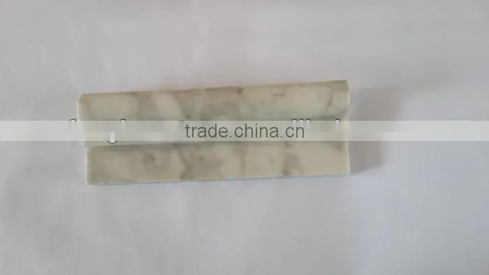 Bianco carrara ogee 2 chair-rail frame moulding