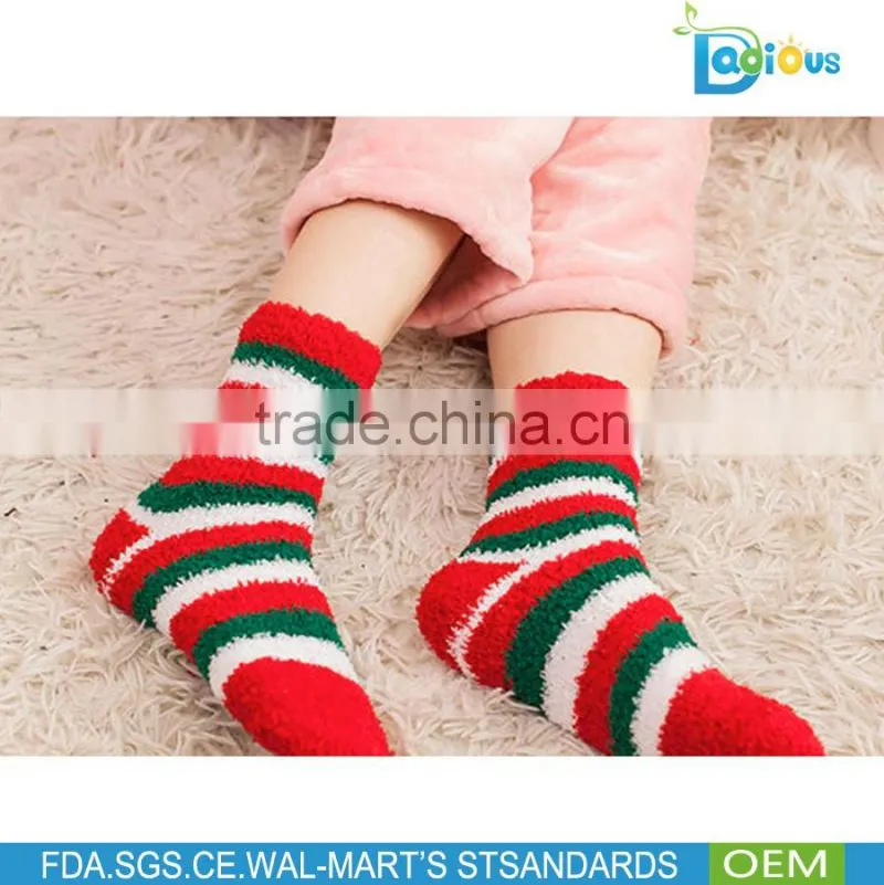 New Women's Colorful Novelty Christmas Pattern Cotton Crew Socks