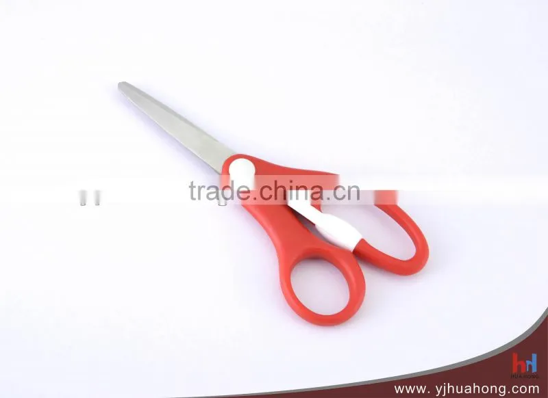 children safety scissors with cover