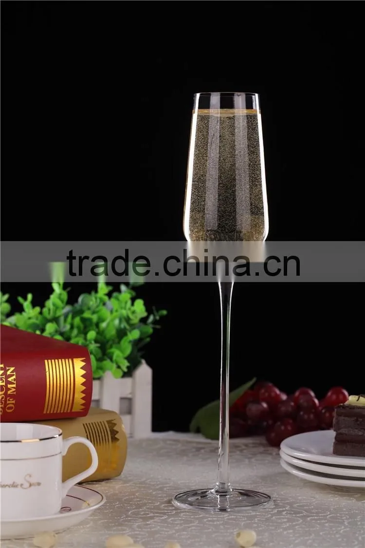 Goblet Wine Glasses,Decorated Wine Glasses,Red And Gold Wine Glasses