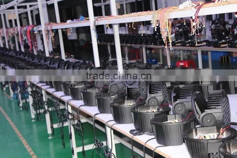 Professional Guangzhou stage lighting led par 54x3w rgbw dmx512 led par waterproof rate IP65 Cheaper price flight case pack
