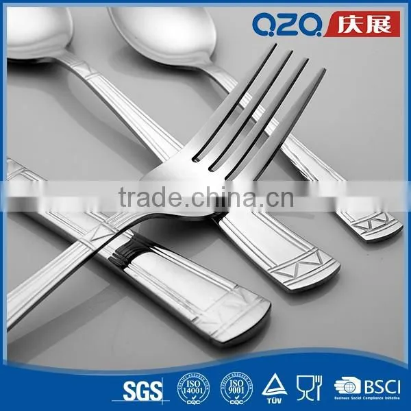Alibaba hot selling geometric lines fork knife stainless steel spoon rest