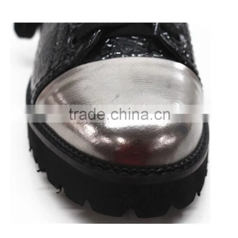 Charming woman shoe
