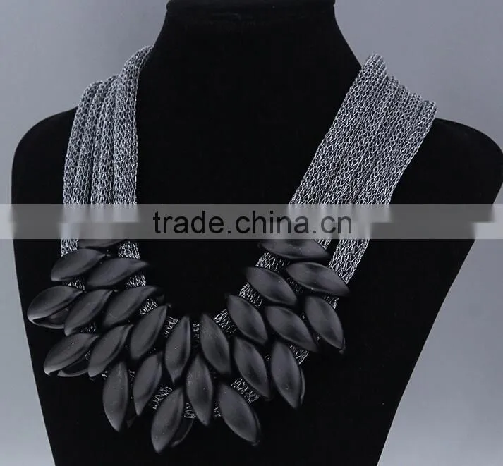 New design bib necklace,fashion imitation jewelry necklace