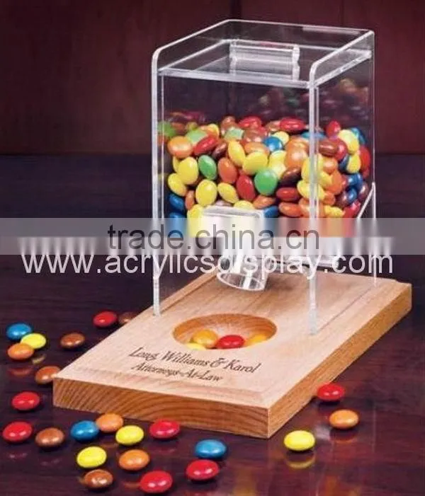 Good quality hotsell translucent acrylic hinged candy box