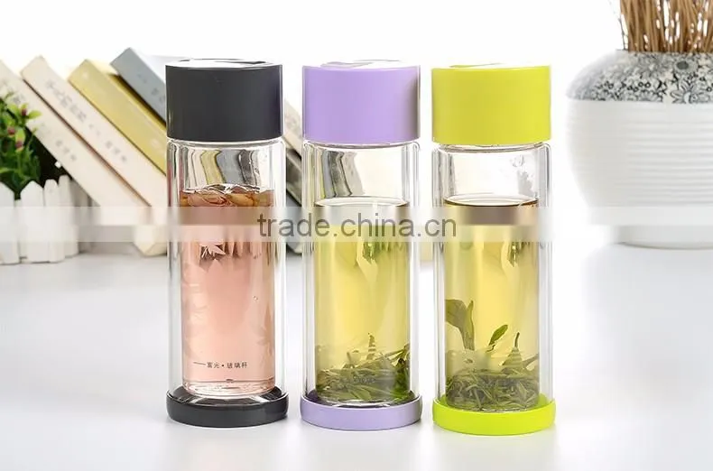 Custom Elegant Fancy 1.5 Oz Glass Sparking Drinking Bottle Factory/ Stylish Unbreakable Voss Water Glass Bottle Wholesale