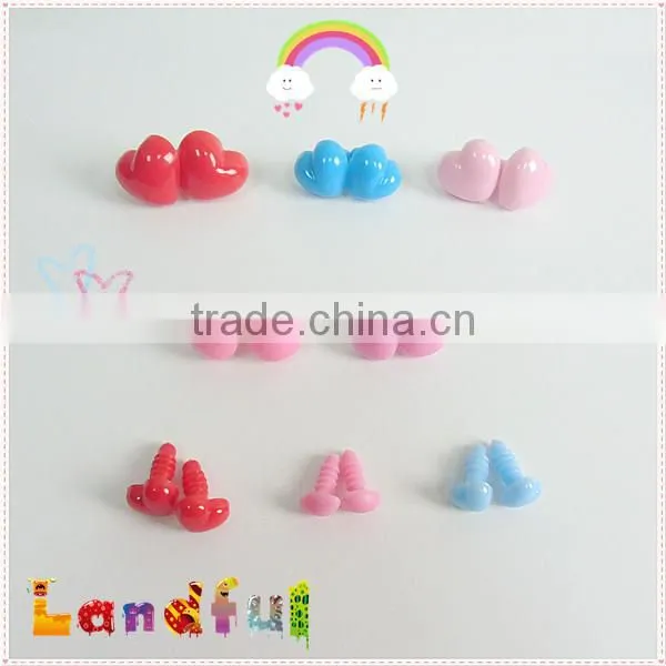 Plastic Triangle Safety Nose in Pink for Stuffed Teddy Bear Crochet Doll