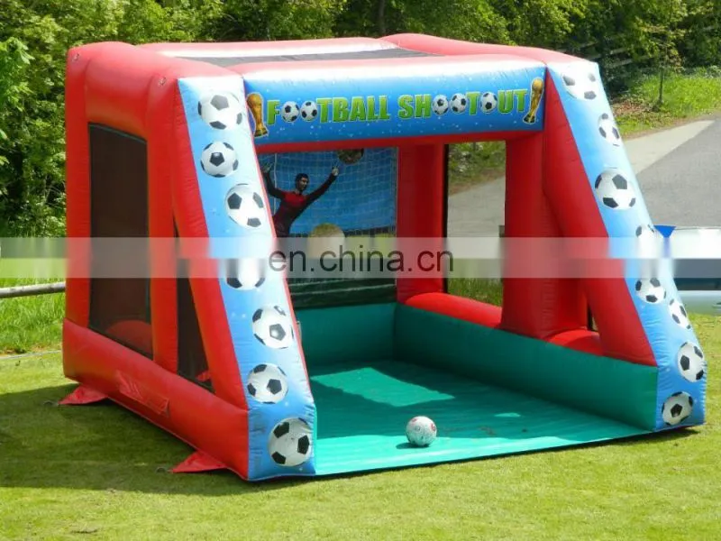 Outdoor indoor fun football games inflatable penalty shootout