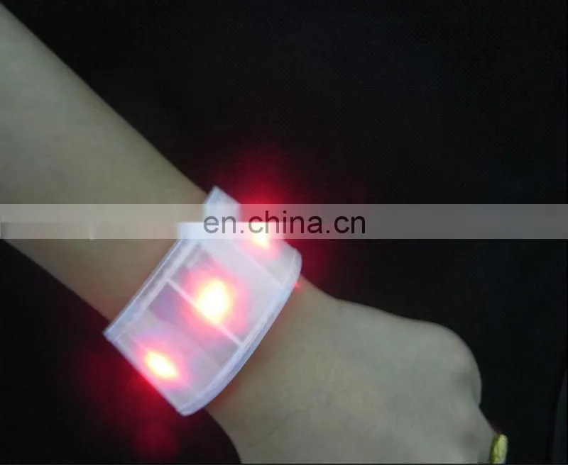 custom colorful cheap silicone wristbands/festival wristbands