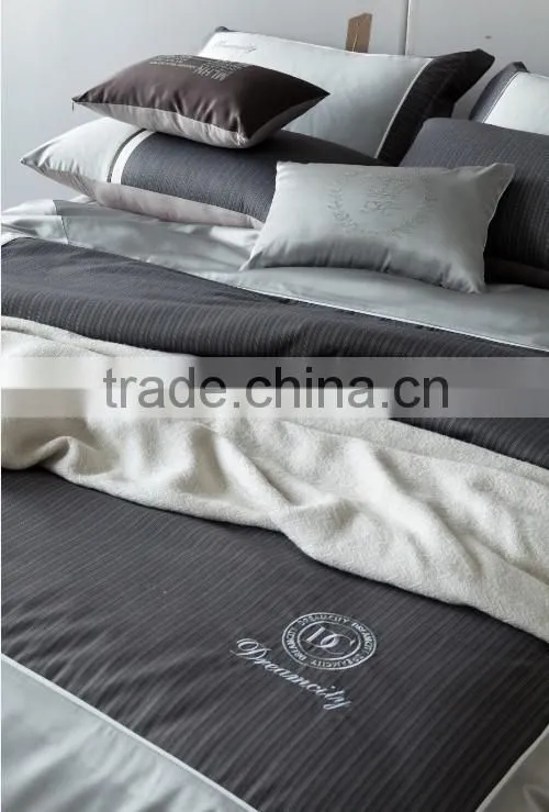 Luxury satin bedding set commercial cotton sheet sets grey and silver king size comforter sets