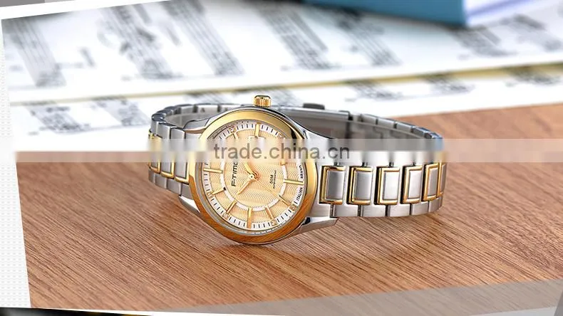Gold Stainless Steel Jewelry Dial Date Watch 50m Water Resistant