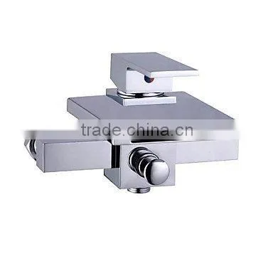 Bath Tub Tap/Faucet Side Mounted Bathtub Faucet/Mixer