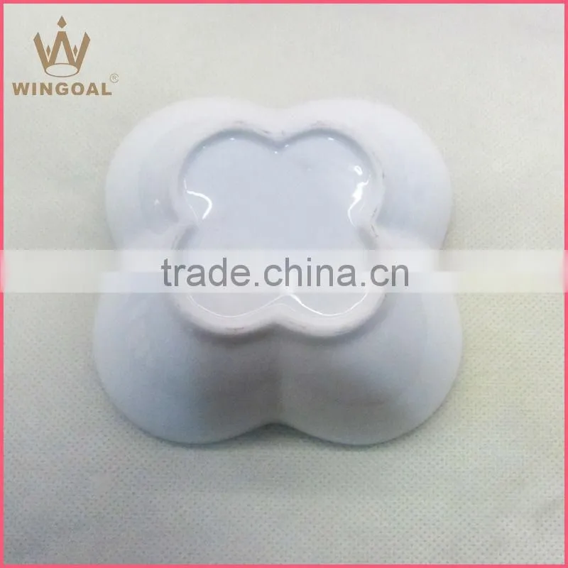 Wingaol new design porcelain chip and dip snack plate