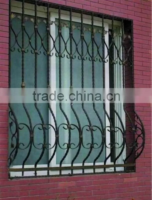 Top-selling simple iron chain link fence
