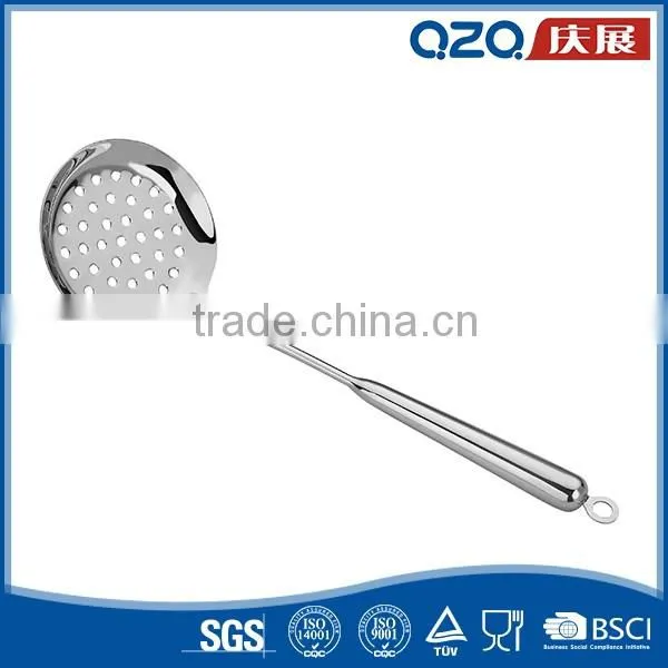 Modern home food grade silicone handle stainless steel kitchen utensils and equipment