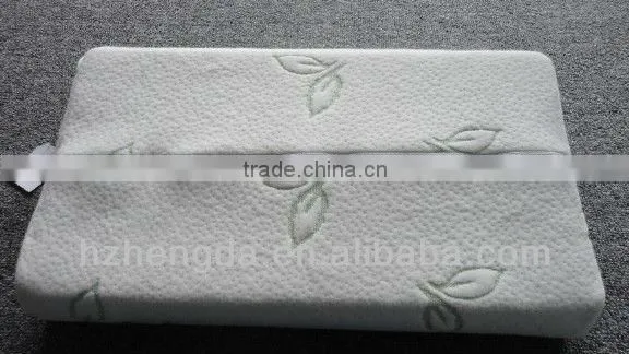 Memory foam bamboo pillow
