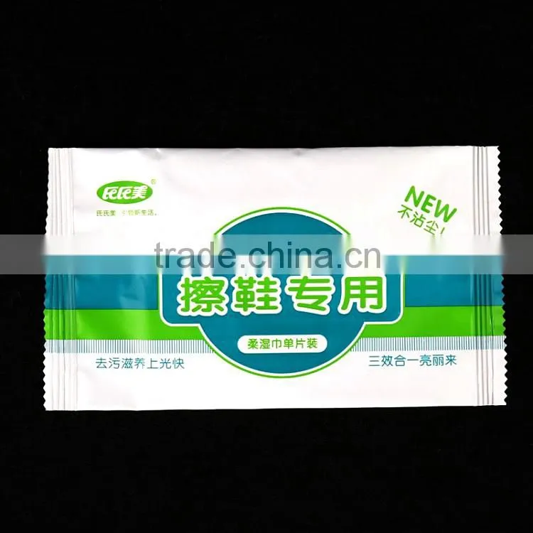 New type of wet tissue for polishing shoes with individual package
