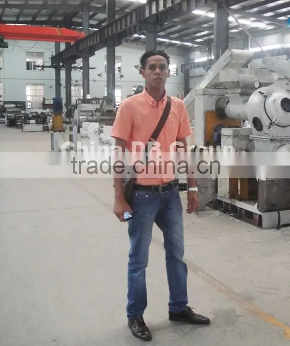 popular family business small toilet laundry soap making machine price