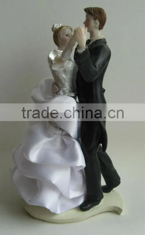 2014 Newest resin wedding figurine