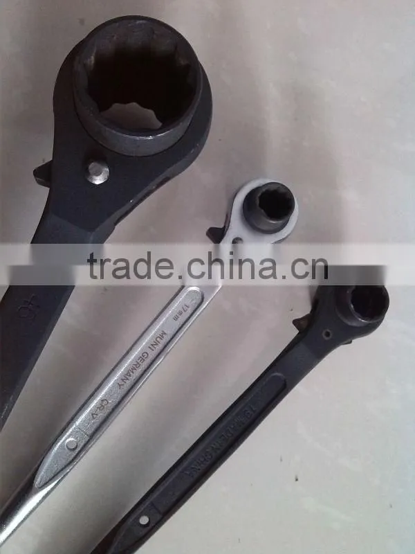 19/22mm Sharp tail socket ratchet wrench