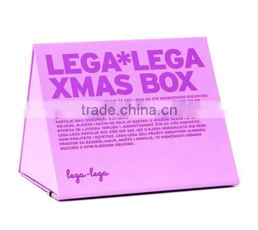 vogue triangle cardboard Xmas gift box