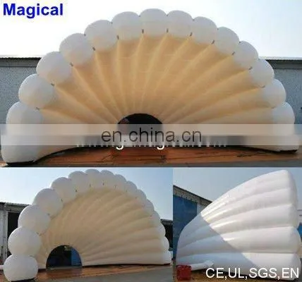 Inflatable sealed tent for advertising
