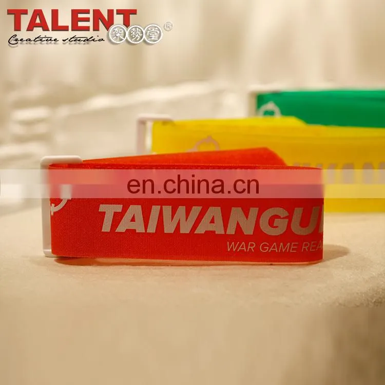 Customized professional self adhesive hook and loop with low price