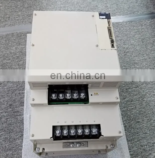 Yaskawa Servo Motors Drive Amplifier Board 11KW SGDV-950A01A For Sewing Machine