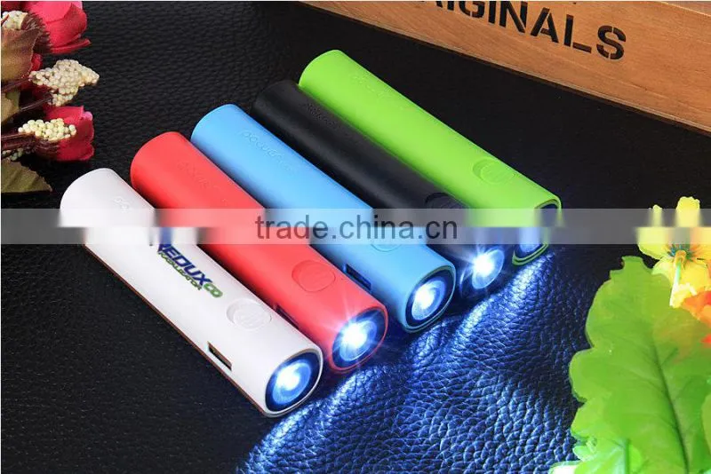 Mini Protable flashlight power bank 2600mAh low price for mobile