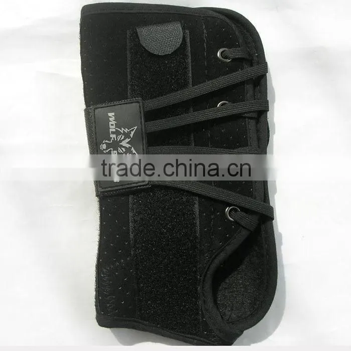 Protection and Speedy Recovery Wrist Support With Aluminum Strip and Tie Adjustale