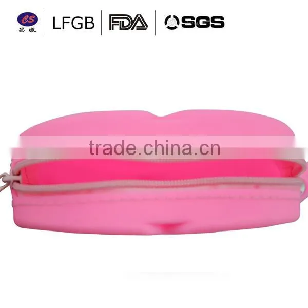 China manufacturer promotion silicone cheap handbags online / lady handbag in heart shape FDA / LFGB