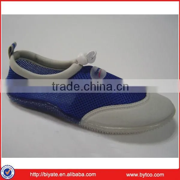 Popular and Hot Sale Kids Aqua Shoes