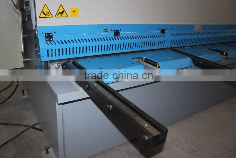 Accurl brand small shearing machine, hydraulic cutter machine