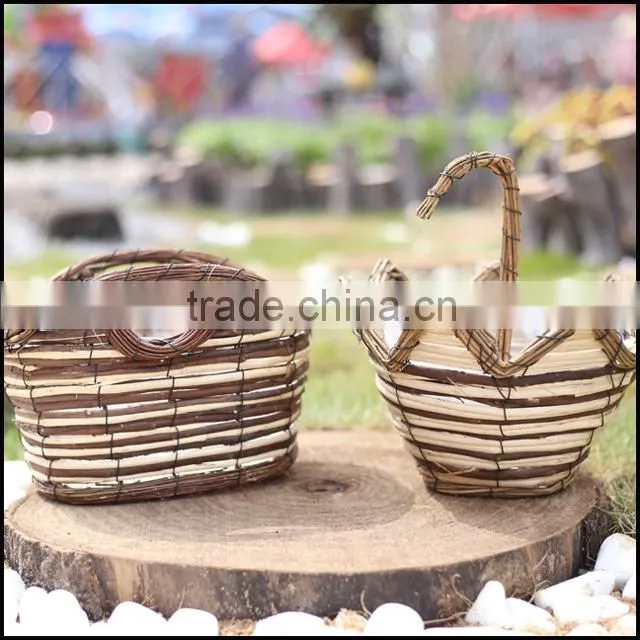 handbag shape wicker basket