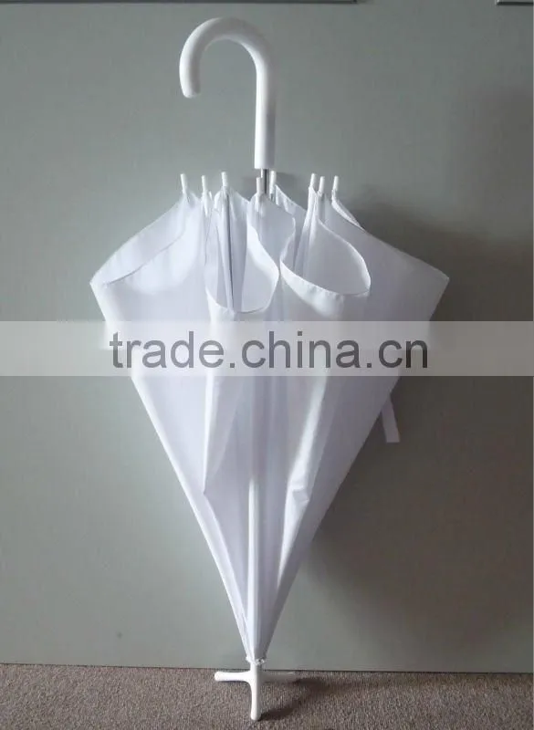 Triangle shape top umbrella for standing